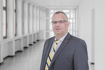 Portrait von Prof. Dr. Carsten Wolff __ Portrait of Prof. Dr. Carsten Wolff